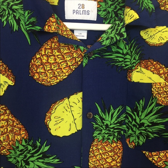 Me s 28 Palms Pineapple Hawaiian Shirt - Picture 5 of 8